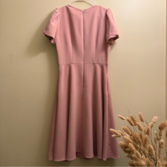 💕GAL MEETS GLAM BABYDOLL PINK DRESS💕 - Picture 4 of 6